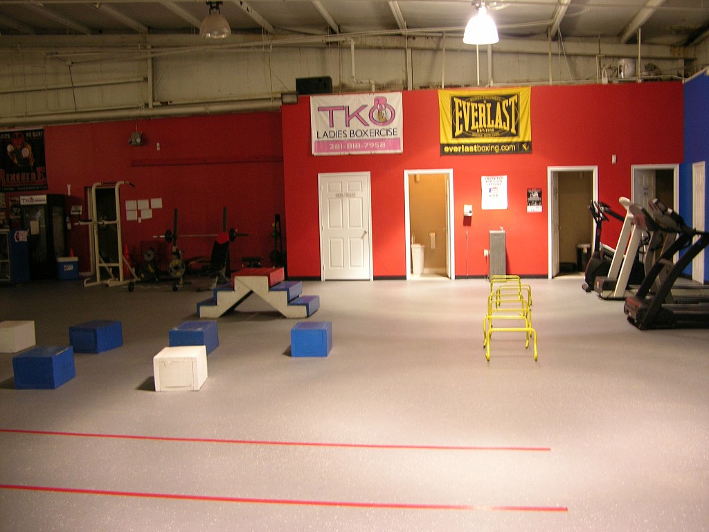Extreme Sports 4501 Avenue H Rosenberg, TX 77471 (24)