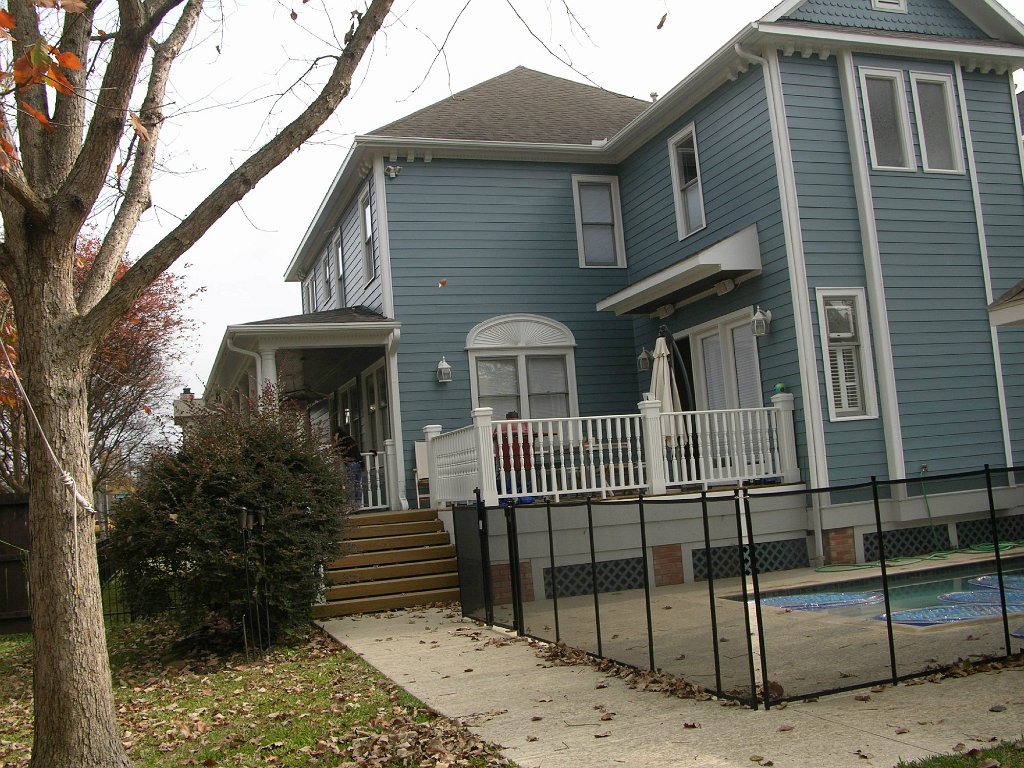 Shauna See 945 Cortlandt backyard and alley (6)